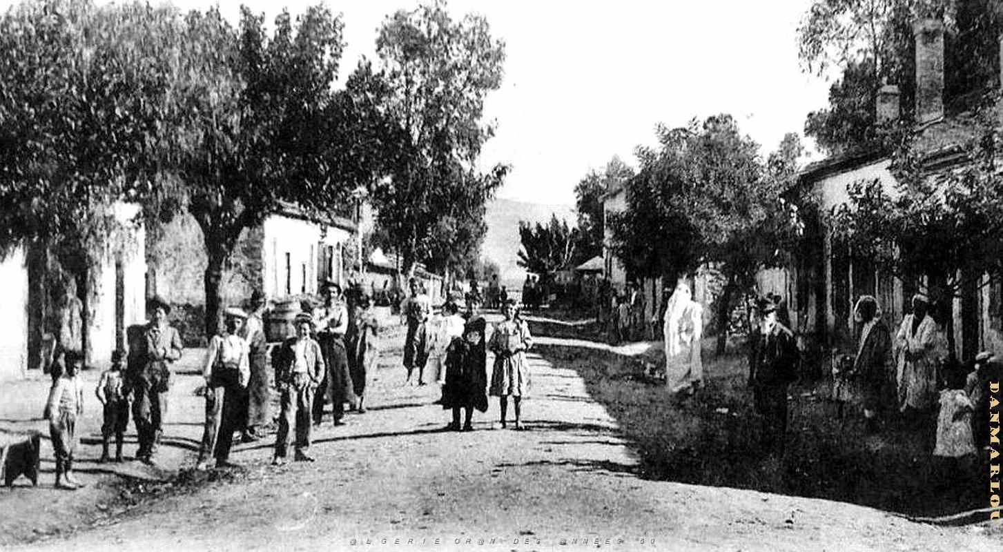 2631- Les Attafs - Avenue de la Gare2.jpg